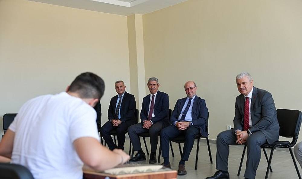 Vali Akın ve Başkan Pekyatırmacı'dan Sel&ccedil;uklu'nun Prestij Projelerine Ziyaret