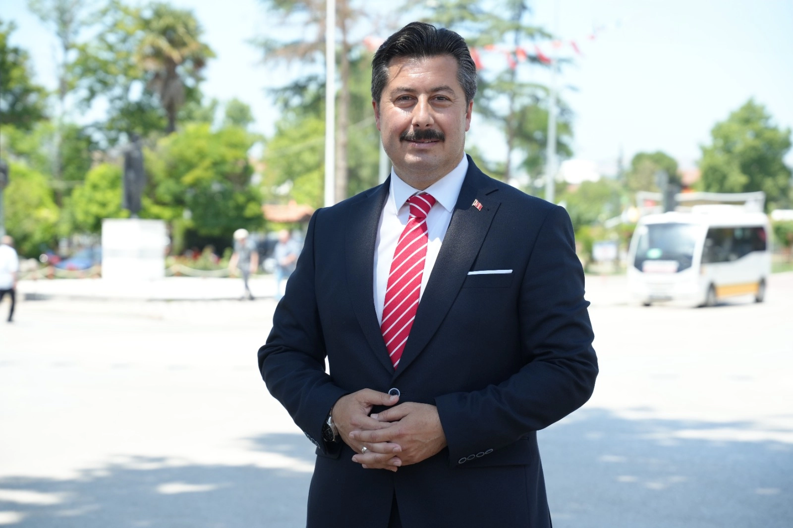 Bursa Yenişehir&rsquo;de Ramazan ayında dayanışma ruhu g&uuml;&ccedil;lendi