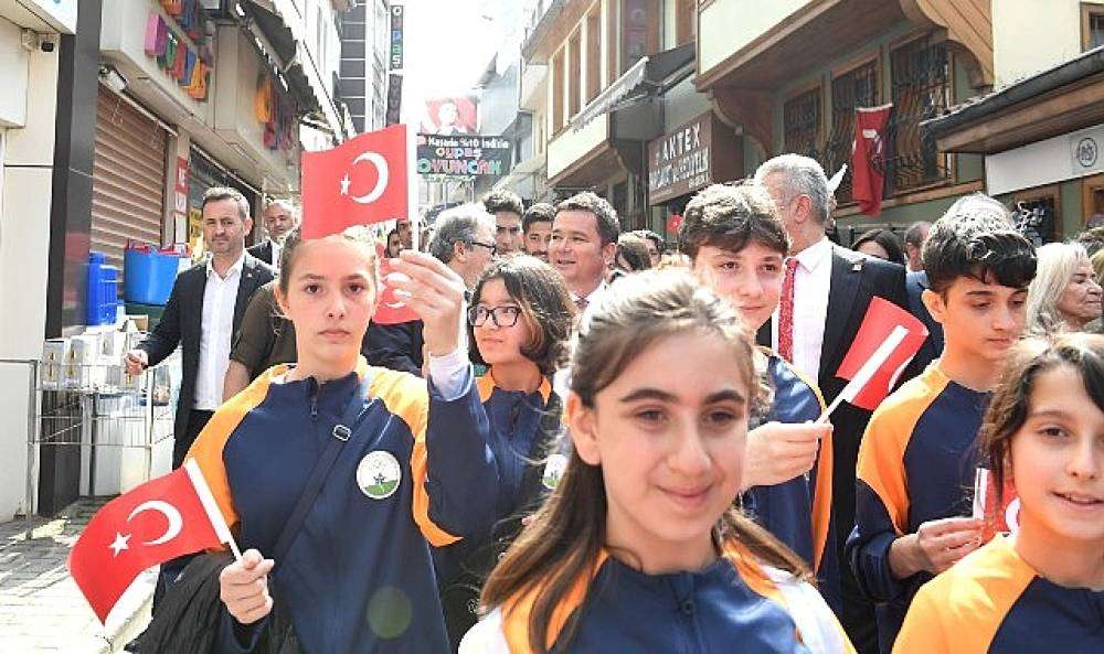 23 Nisan korteji Osmangazi'de büyük bir coşkuyla gerçekleşti