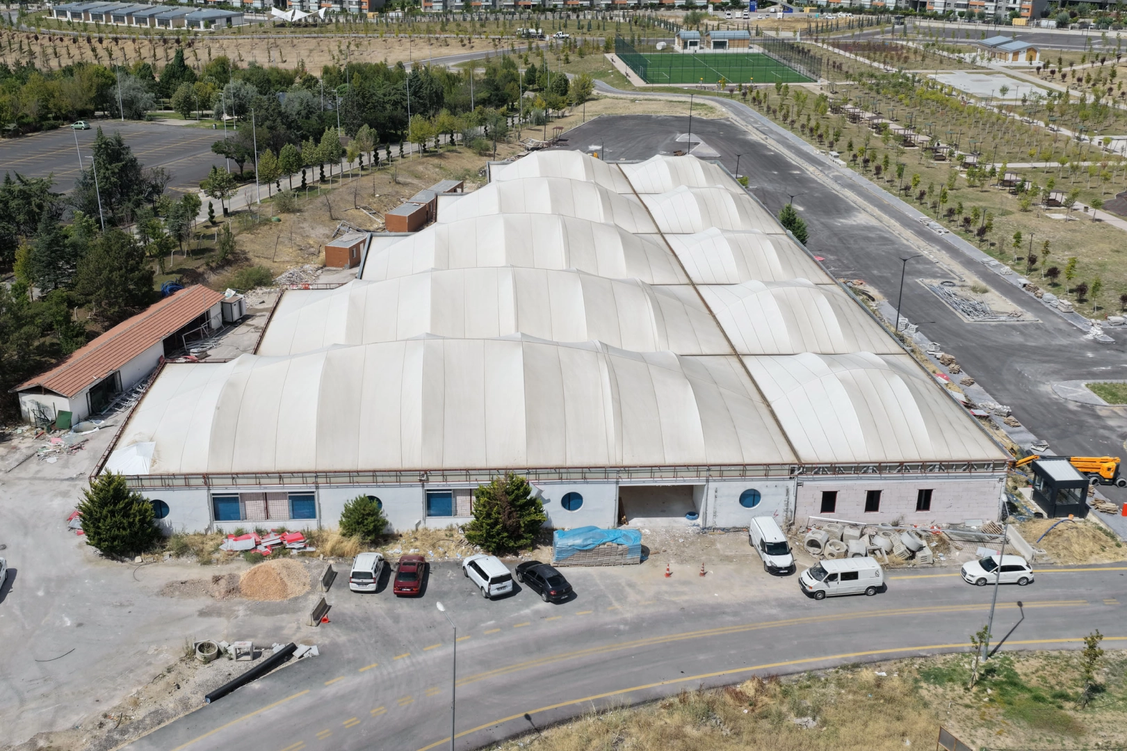 Ankara'da G&ouml;ksu Parkı&rsquo;ndaki pazar yeri yenileniyor
