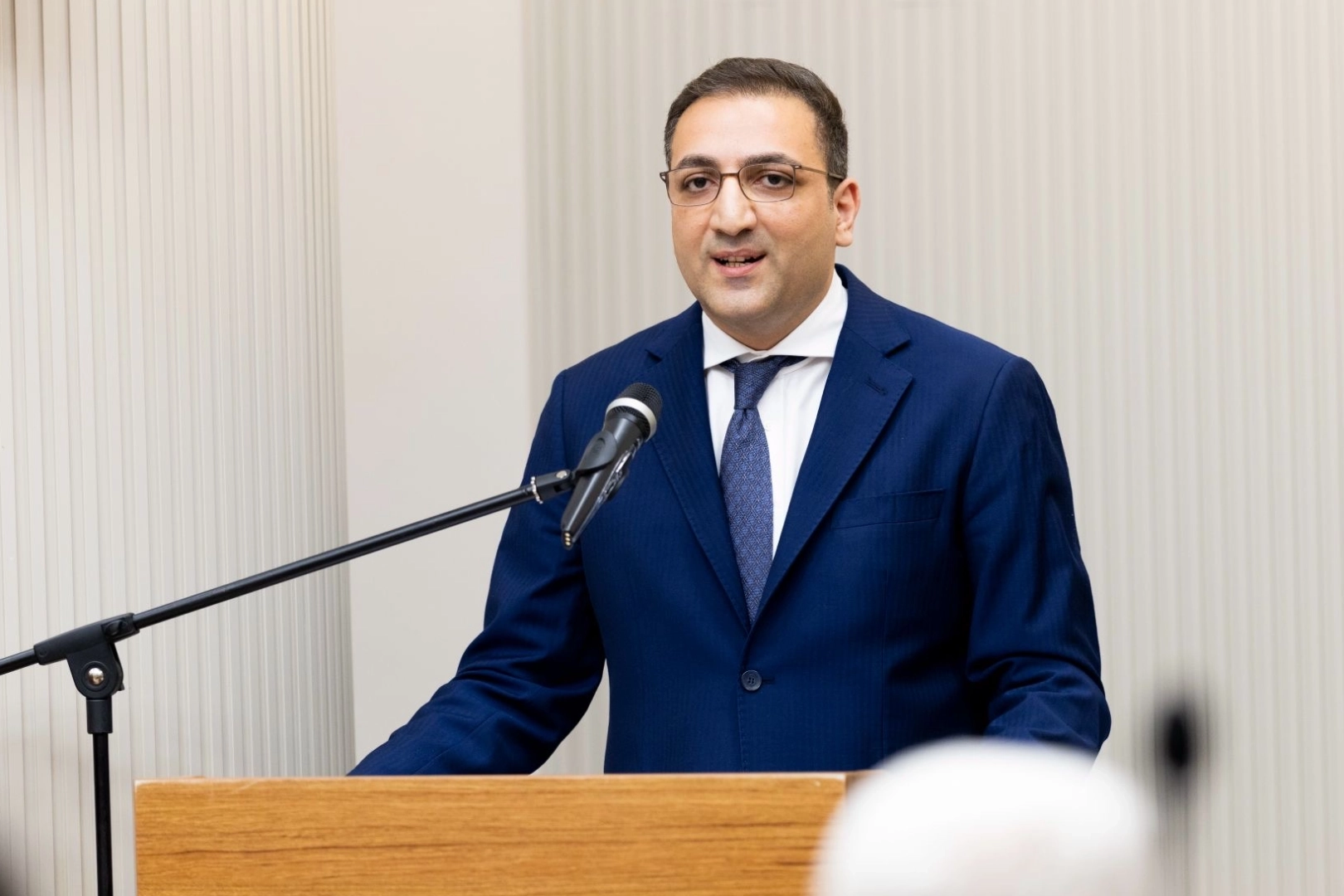 G&ouml;revden alınmıştı... Bal&ccedil;ova Belediye Başkanı Onur Yiğit g&ouml;revine iade edildi!