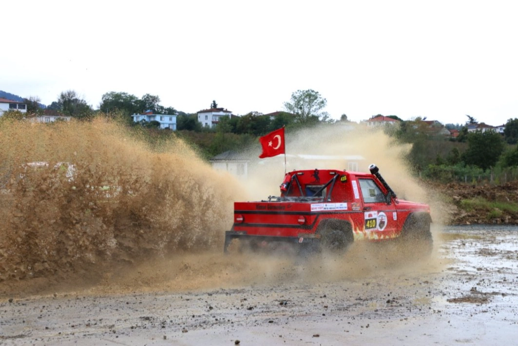 OffRoad tutkunları &Uuml;nye&rsquo;de buluşuyor