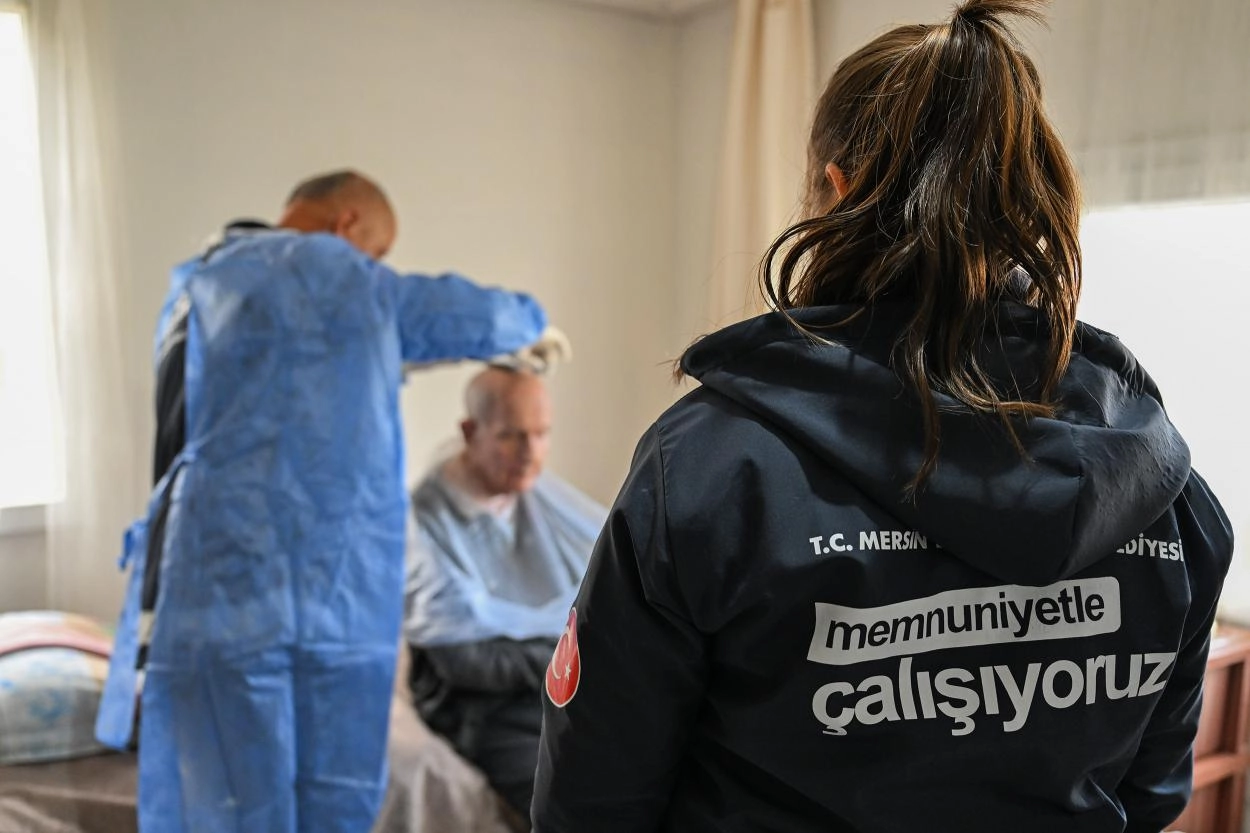 Mersin&rsquo;de evde sağlık hizmeti vatandaşın yanında