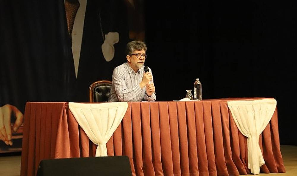 Bayındır Belediyesi'nin Şubat ayı k&uuml;lt&uuml;r sanat etkinlikleri hız kesmeden devam ediyor