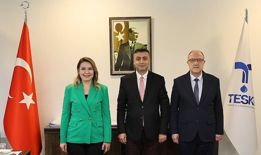 "Tekirdağ B&uuml;y&uuml;kşehir Belediye Başkanı Candan Y&uuml;ceer ve TESKİ Genel M&uuml;d&uuml;r&uuml; Dr. Onur &Ouml;zg&uuml;l'e Ziyaret