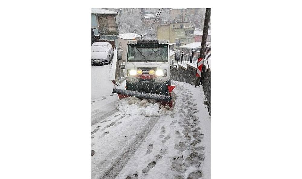 Osmangazi'nin Y&uuml;ksek Kesimlerinde Kar Mesaisi