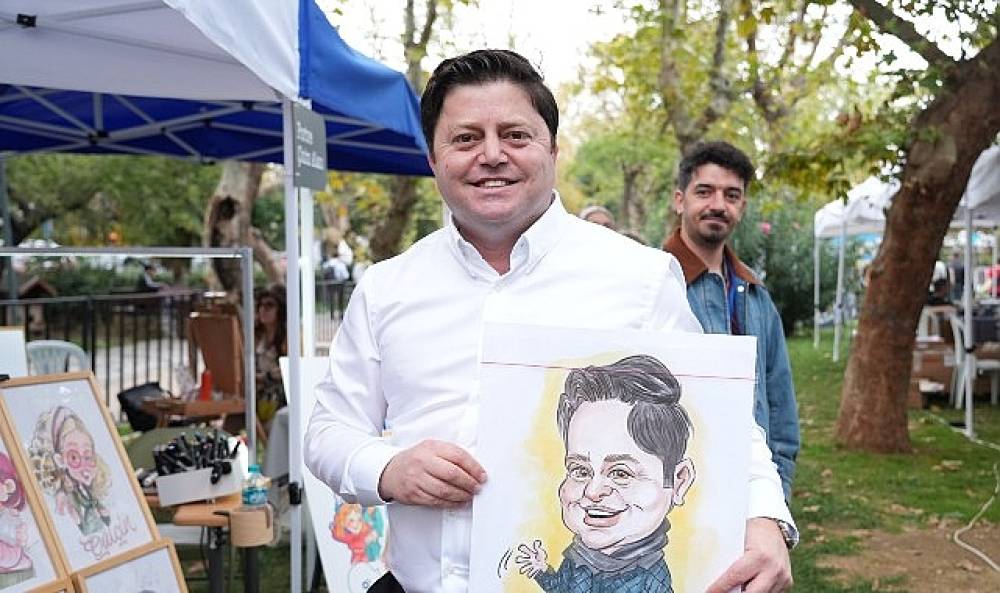 Kadık&ouml;y &Ccedil;izgi Festivali Başladı