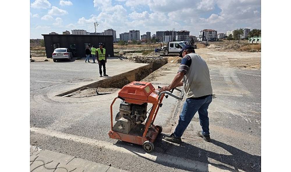 Konya B&uuml;y&uuml;kşehir, Akşemsettin Mahallesi'nde İ&ccedil;me Suyu Altyapısını Yeniledi