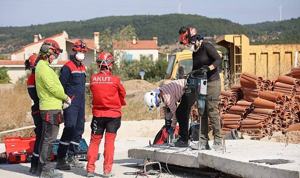 Urla Belediyesi ve AKUT'tan afetlere karşı örnek iş birliği