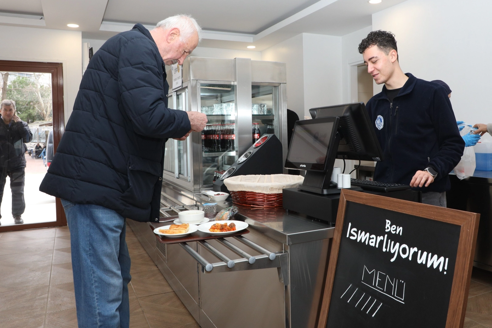Mudanya'da 'ben ısmarlıyorum' dayanışmanın yeni adı oldu