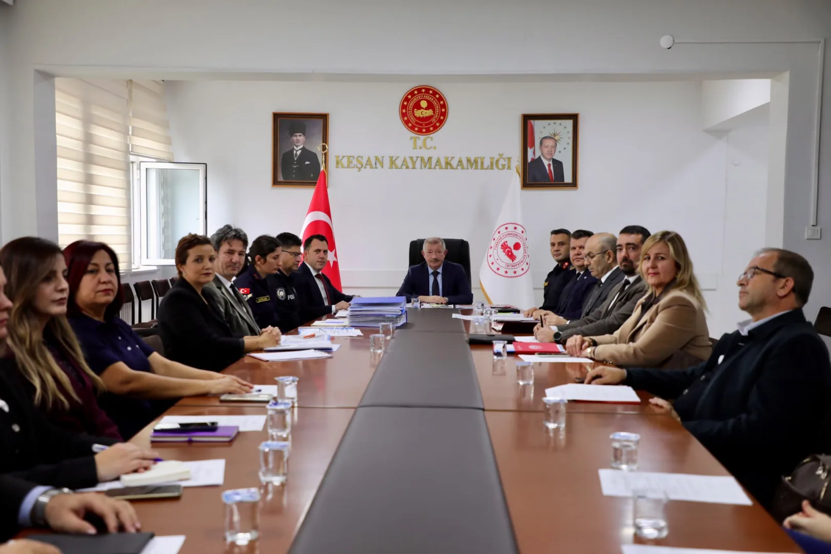 Keşan'da okul g&uuml;venliği toplantısı ger&ccedil;ekleştirildi