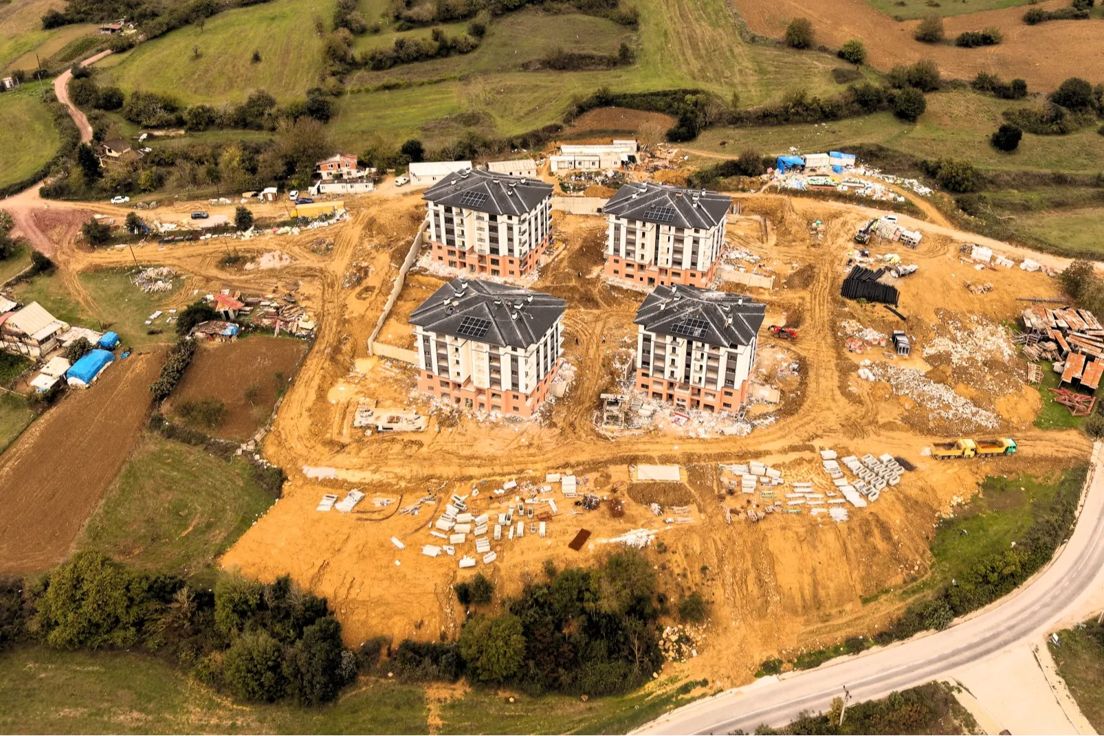 Adliye Lojmanları Projesi&rsquo;nde ilerleme y&uuml;zde 74