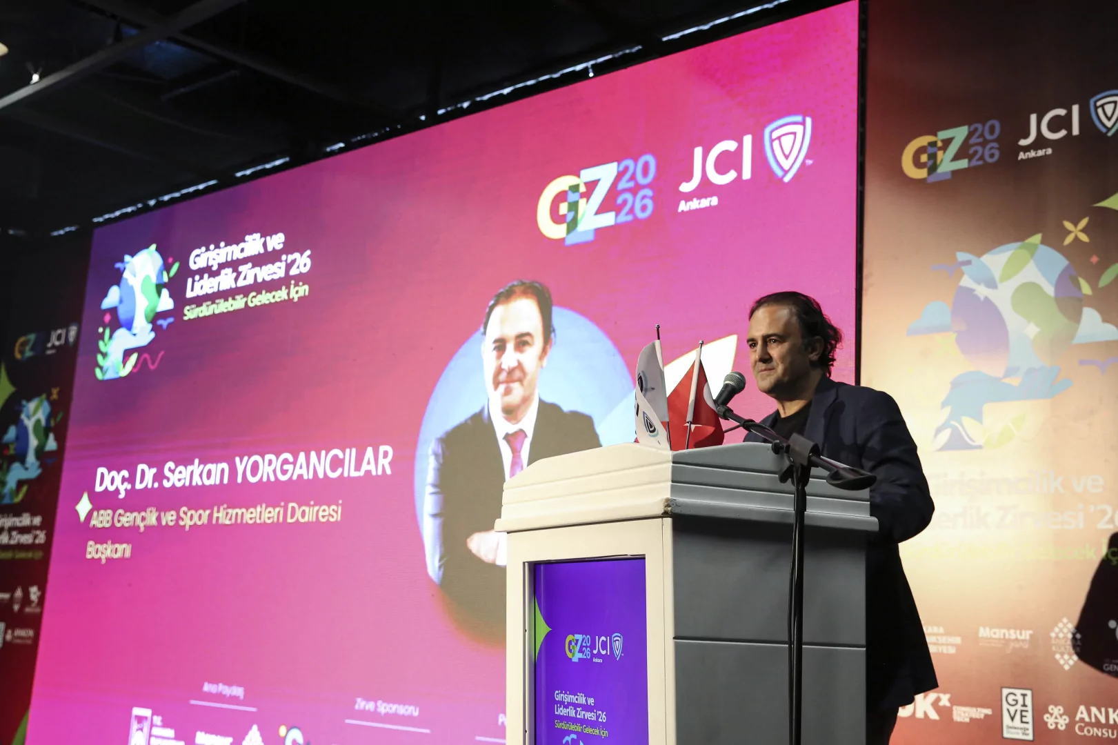 Ankara&rsquo;da girişimcilik ve liderlik konuşuldu