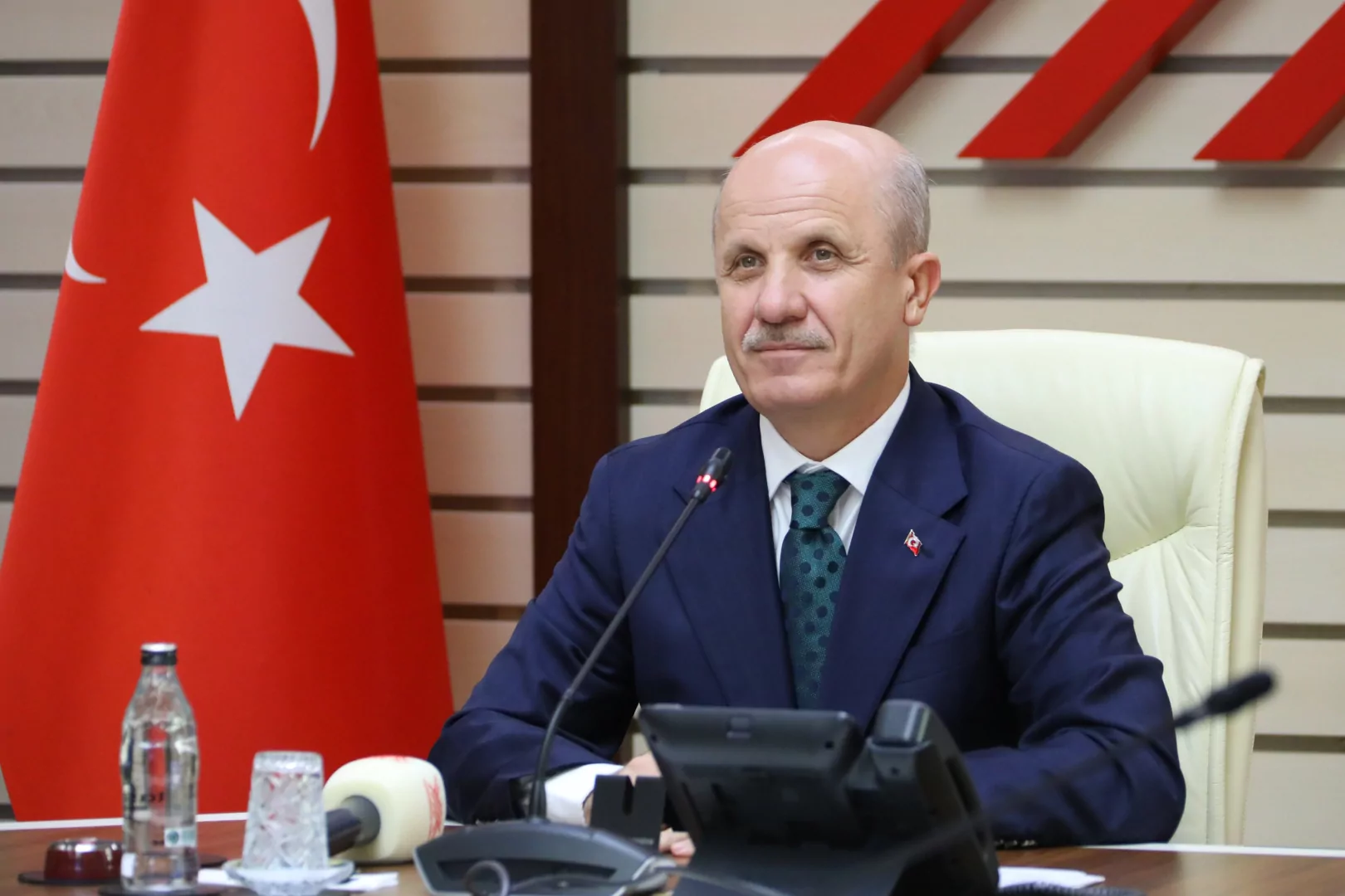 Y&Ouml;K Başkanı &Ouml;zvar: Gazze&rsquo;de &uuml;niversiteyi yaşatmak, Filistin&rsquo;in geleceğini korumaktır