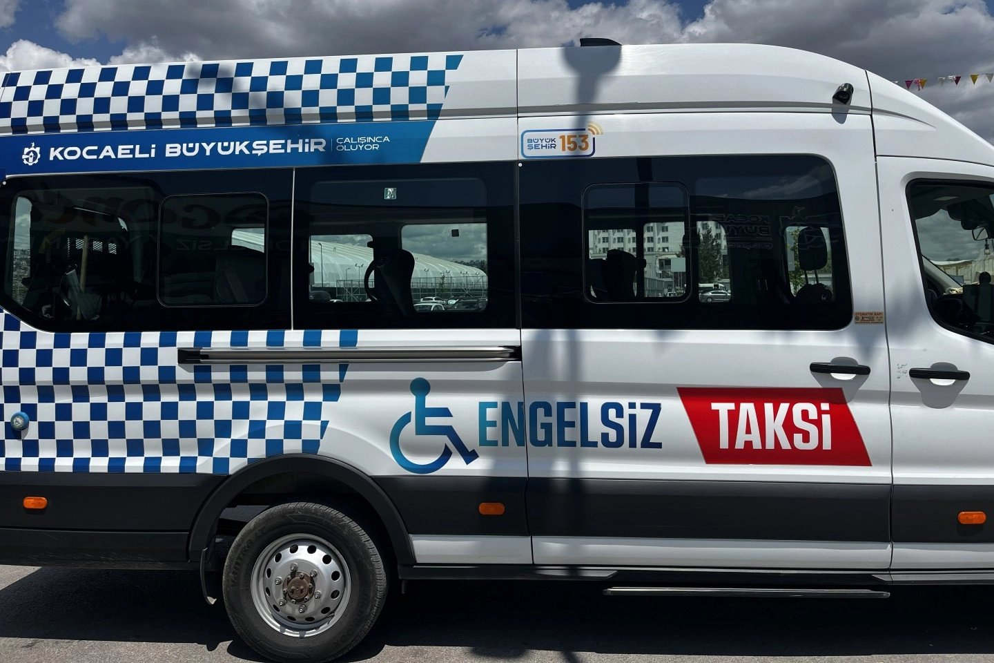 Kocaeli'nde &ldquo;Engelsiz Taksi&rdquo; 6 ayda 13 bin kez yola &ccedil;ıktı