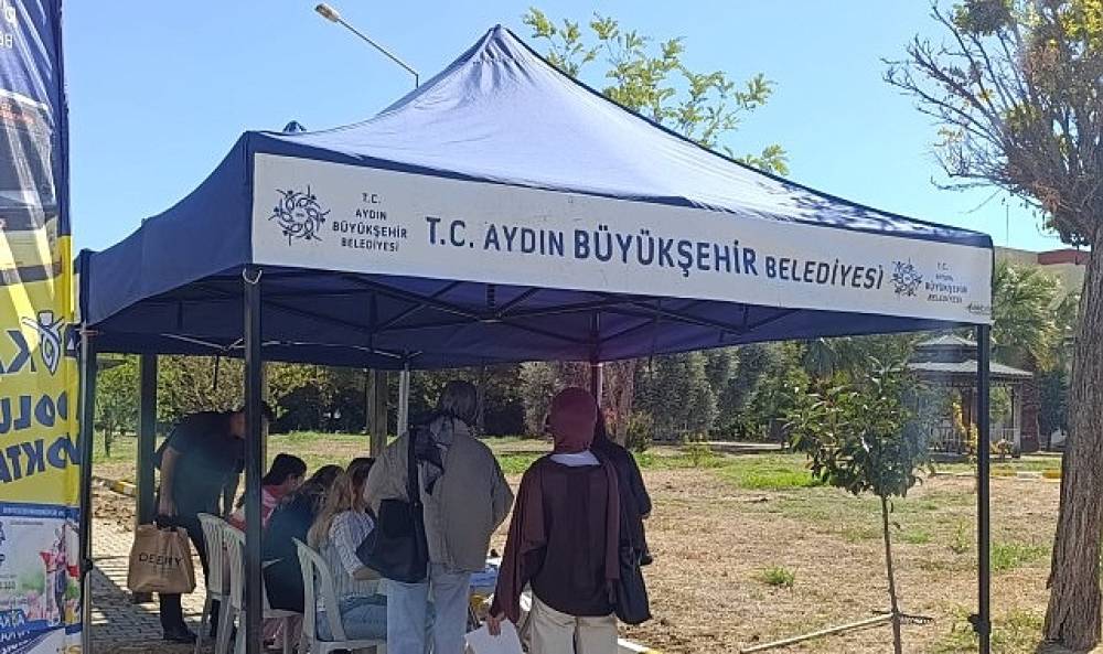 &Ouml;ğrencilerden AYKART'a Yoğun İlgi