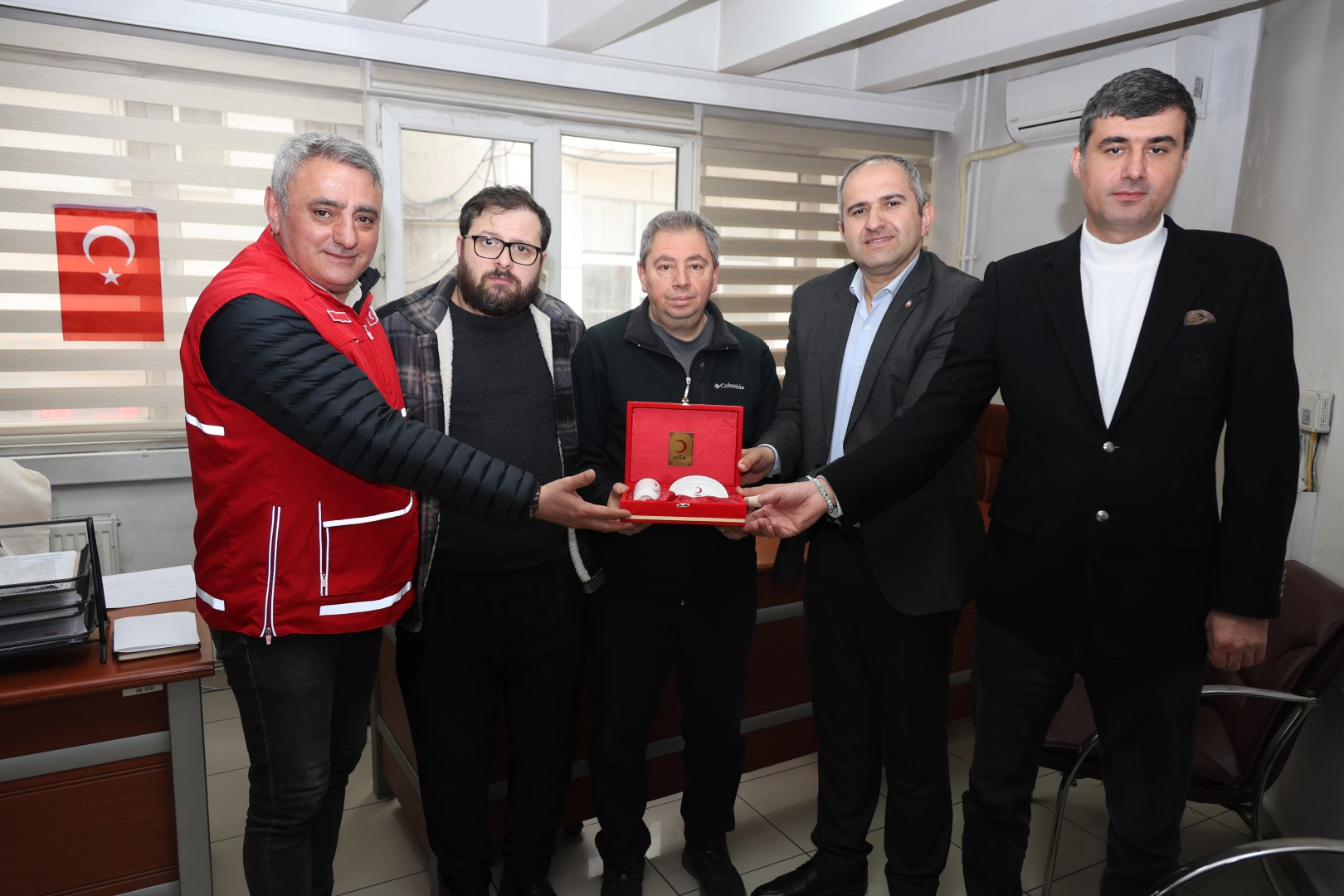 Kızılay&rsquo;dan Trabzonspor taraftarlarına teşekk&uuml;r