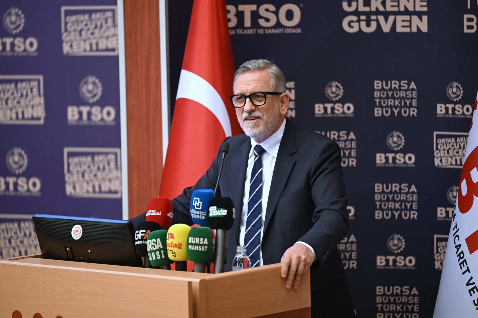 İbrahim Burkay: &ldquo;Bursa, T&uuml;rkiye&rsquo;yi b&uuml;y&uuml;tmeye devam edecek&rdquo;